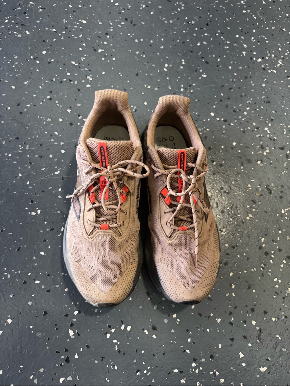 Men’s new balance trektel sneakers